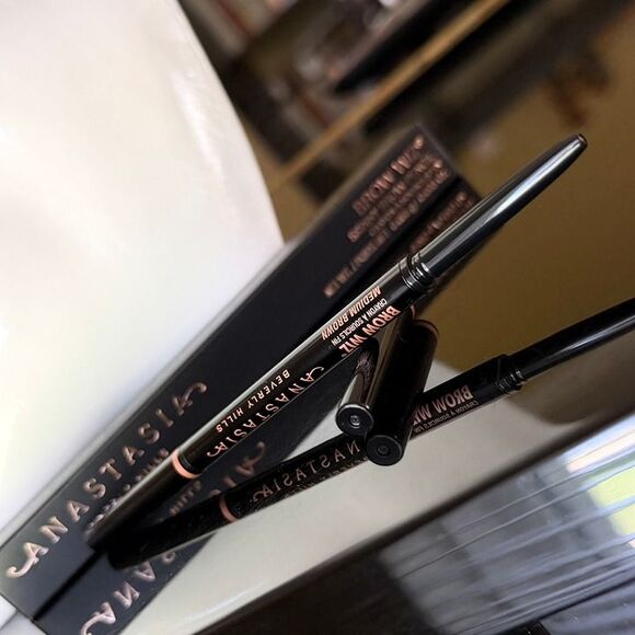 BNIB Anastasia Beverly Hills Brow Wiz Skinny Precision Brow Pencil Medium Brown - Picture 8 of 12